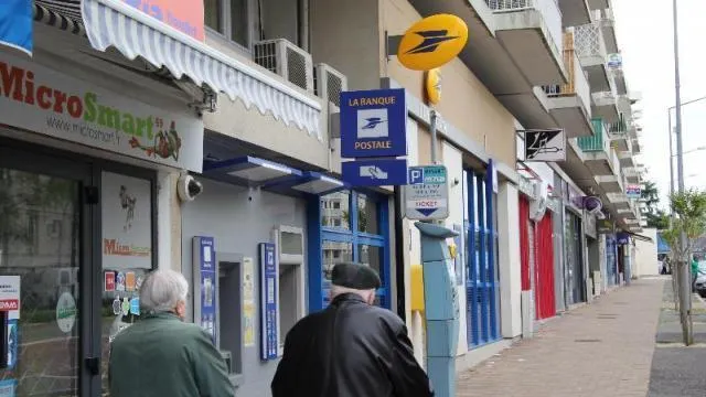 Angers Trois Bureaux De Poste Menaces De Fermeture Angers Maville Com