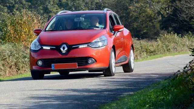 Automobile Le Marche D Occasion Se Porte Comme Un Charme Draguignan Maville Com