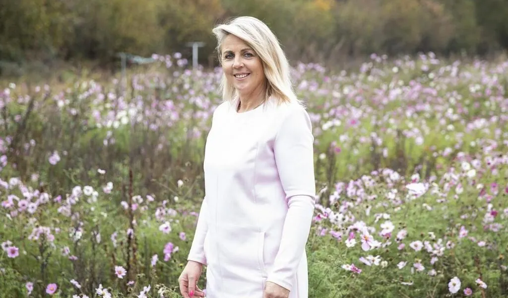 l amour est dans le pre l histoire douloureuse de nathalie eleveuse en nantes maville com