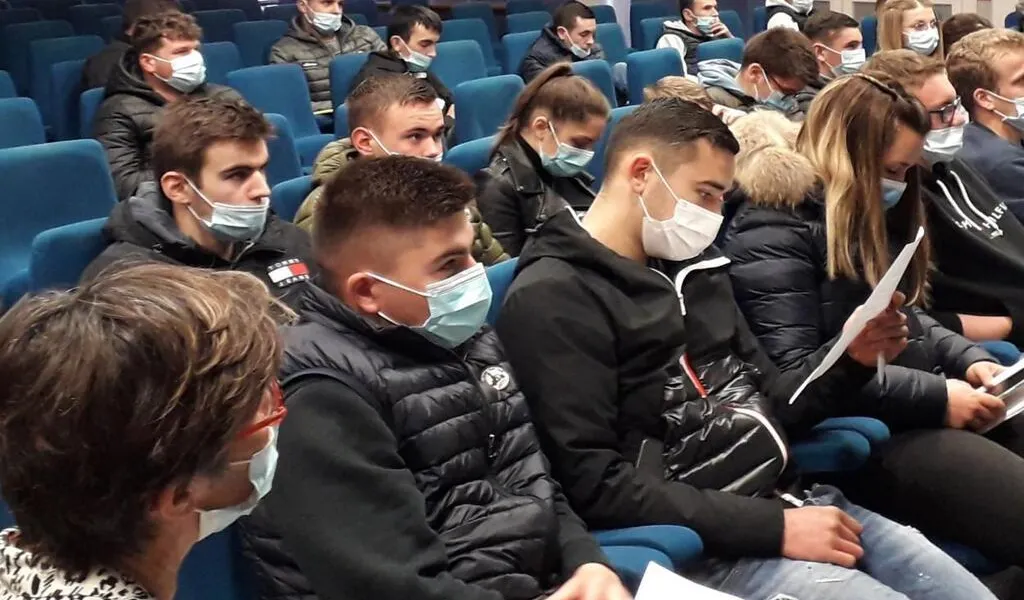 rencontre chinoise à poitiers