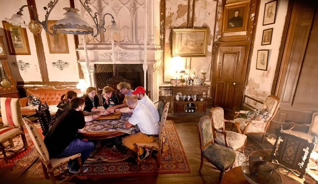 Reportage Au Chateau De Fougeret Les Fantomes Donnent Un Coup De Pouce Au Patrimoine Le Mans Maville Com