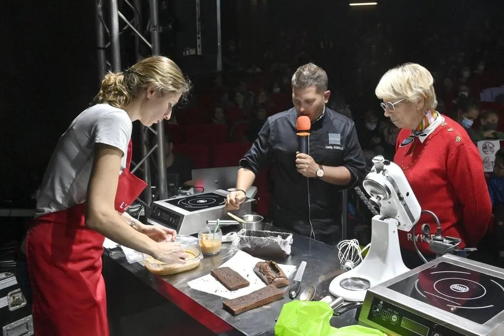 Concours De Patisserie A Auray Crepe Cake Gateau Au Chocolat Le Marathon Des Candidats Vannes Maville Com